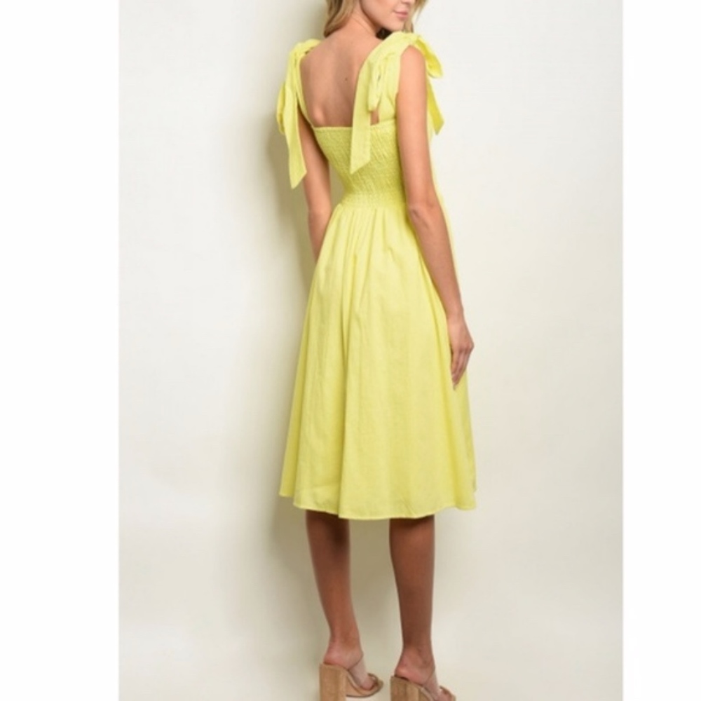 Lemon Yellow Linen Sundress - Picture 3 of 3